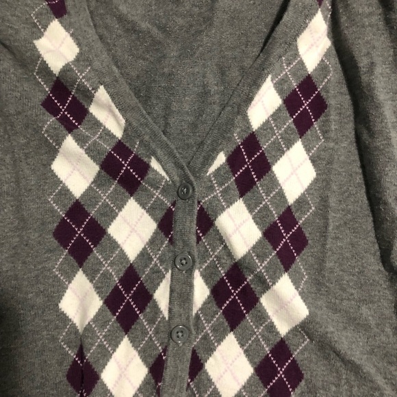 SALE 2for$15 Argyle 3/4 sleeve cropped button up cotton cardigan​ - Picture 3 of 7
